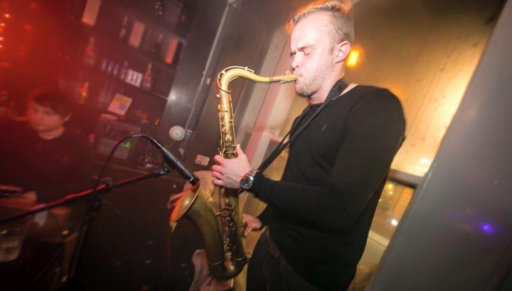 AMV Live Music | Joe Reeve - Saxophonist